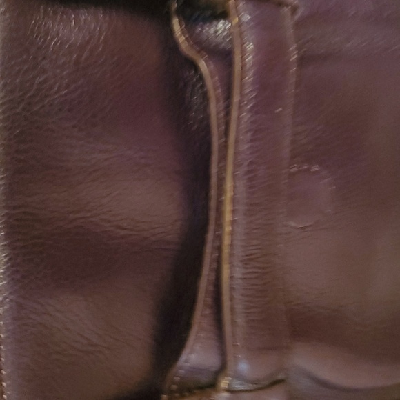 Etienne Aigner Vintage Leather Handbag - Picture 4 of 12